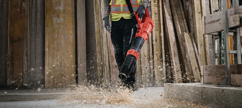 NBL 6-22 Batteridrevet blæser Effektiv arbejdspladsblæser til fjernelse af rester på byggepladsen og forberedelse af arbejdsoverflader (Nuron-batteriplatform) Arbejdsopgaver 1